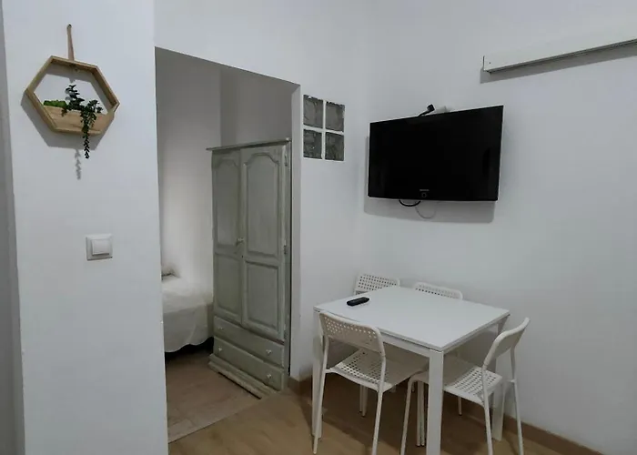 El Palo Estudio Apartment *